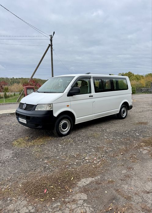 пасажирський бус мікроавтобус Volkswagen Transporter T5 1.9 TDI довга база Long