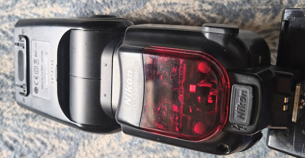 Спалах Nikon speedlight SB-900