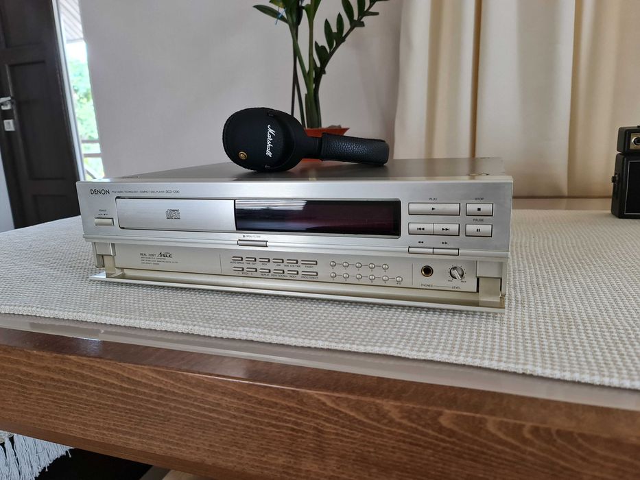 Програвач Denon DCD-1290 20-bit Audio-CD