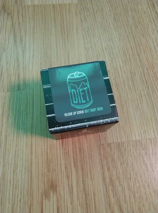 Lip Scrub Diet Root Beer - Jeffree Star x Shane Dawson Collection