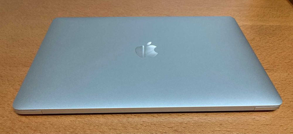 MacBook Pro Retina 13” 2017 / 256 SSD / i5 / 8 gb
