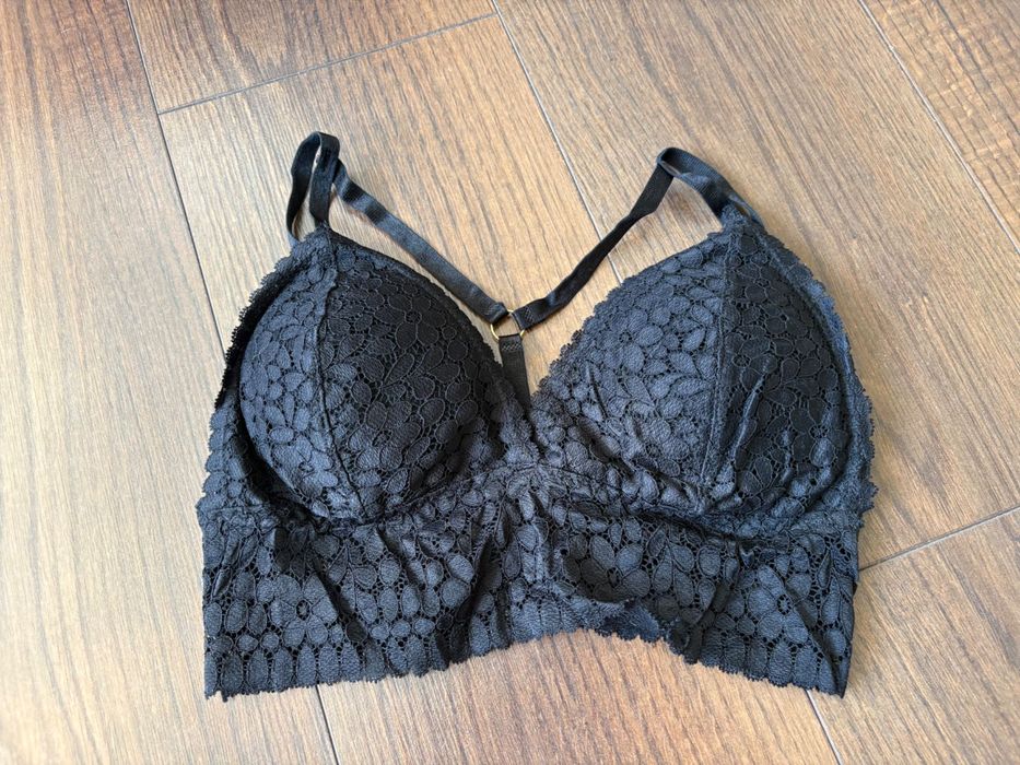 Czarny top hm H&M S 75B XS biustonosz stanik koronkowy must have poszukiwany młodzieżowy top modny