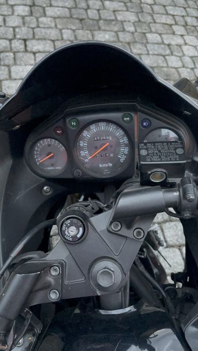 Kawasaki Ninja 250 r