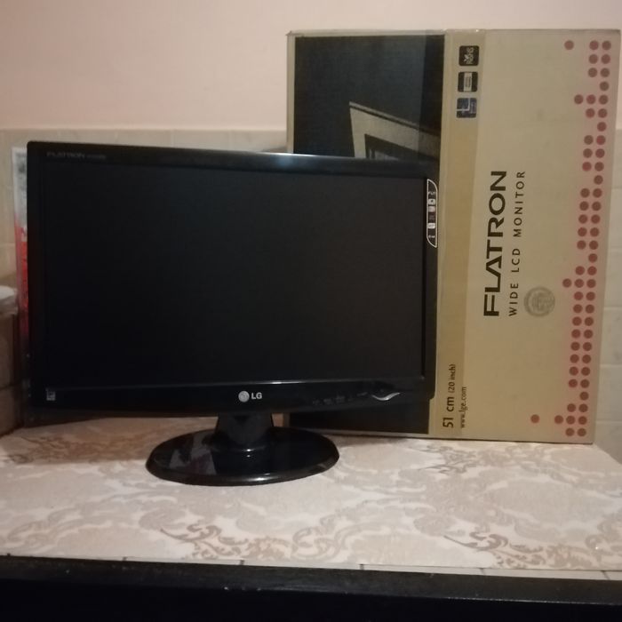Монитор LG FLATRON W2043SE