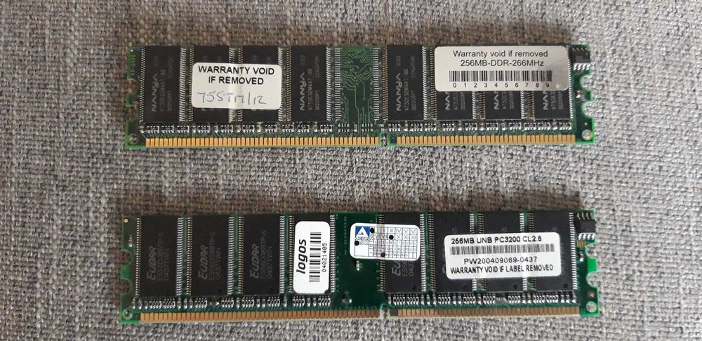 Pamięci ram 256MB