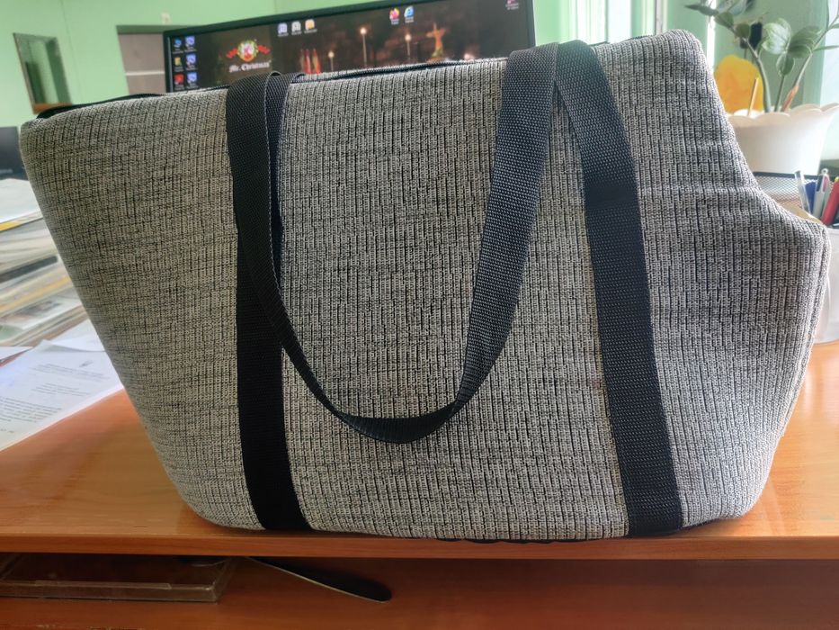 Переносна для кошечки или собачки