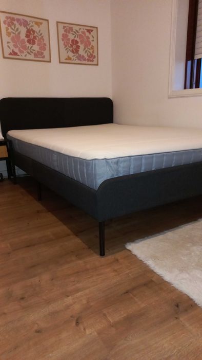 Cama Casal + Colchão Ikea - Como Novos