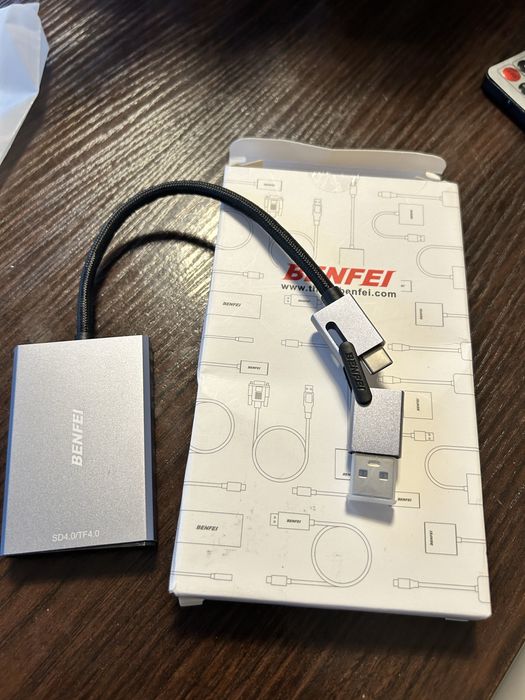 Czytnik kart BENFEI SD 4.0, czytnik kart pamięci USB-C/USB-A 2 w 1