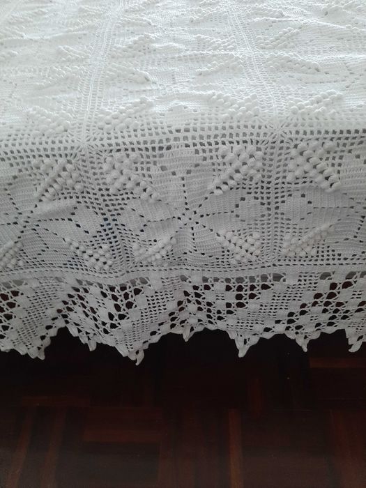 Vintage: Colcha de Crochet com Detalhes florais