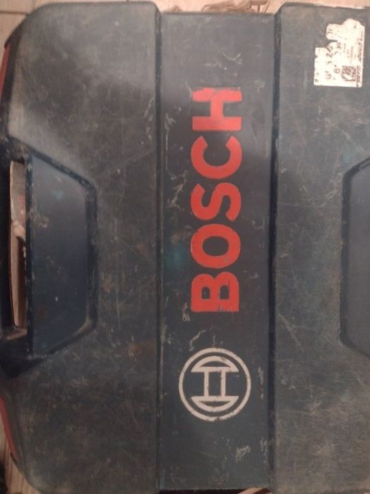 Młotowiertarka i szlifierka kątowa Bosch. Zestaw