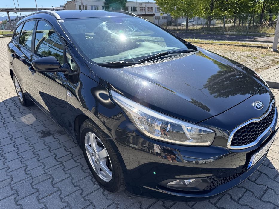 PIĘKNA KIA CEE'D 2013r 1.4 benzyna - 100koni, 198 tys km przebiegu!
