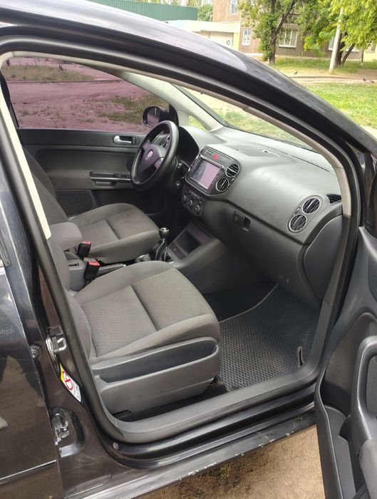 продам volkswagen golf plus 2007  р.