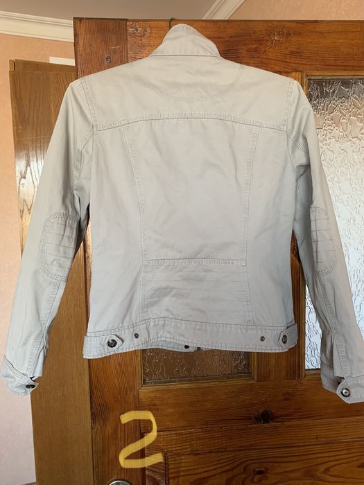 Весняні курточки