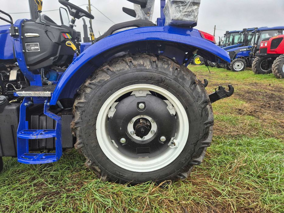 Трактор Файтер Т254 с козырьком Новый