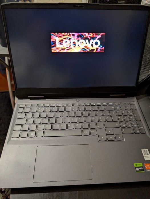 Lenovo Gaming LOQ 15 + Cooler