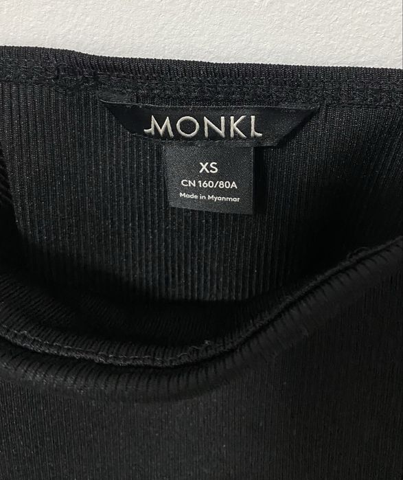 Zestaw czarne topy koszulki crop top Monki XS