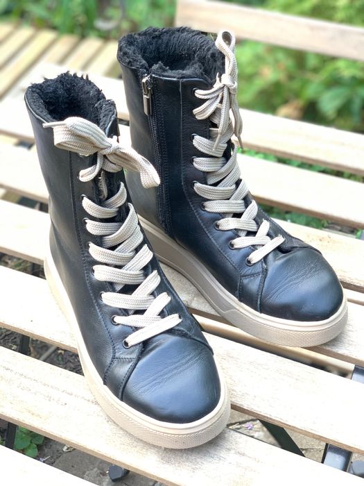 Зимові черевики 37 розмір