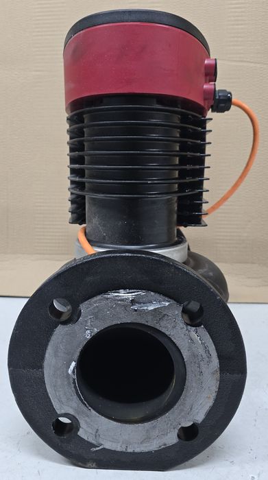 Bomba circuladora Grundfos Magna1