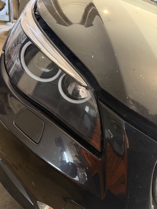 Lampy e60 e61 po regeneracji ringi led d1s