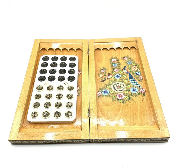 Caixa jogo oriental