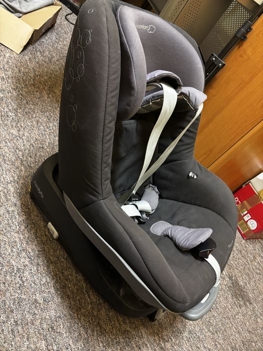 Foltelik Maxi Cosi + baza isofix FamilyFix