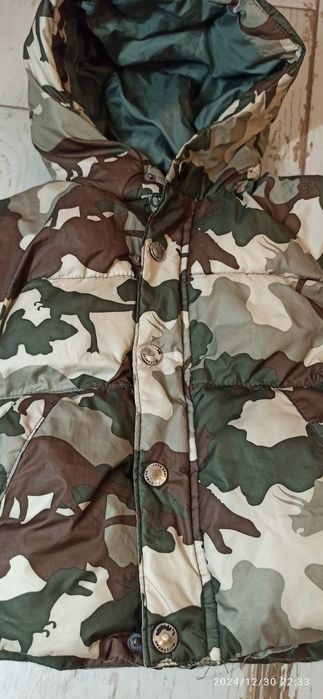 Zimowa kurtka moro dla chłopca 80 bdb ocieplana bdb