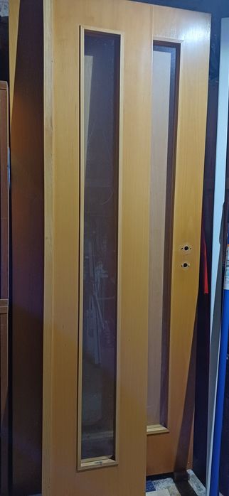 Portas de faia com ombreiras