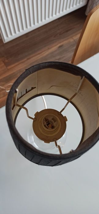 Lampka nocna szklana z czarnym abażurem