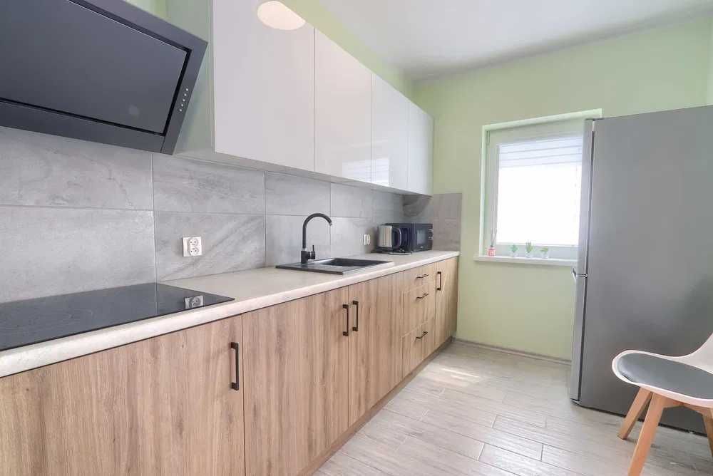 Pokój z dużym balkonem, Dobra Lokalizacja! cena ze wszystkim!