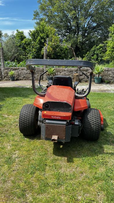 Trator Kubota zd 28 cv
