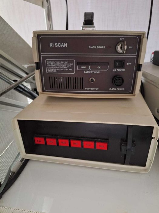 FLUOROSCOPIO Para Venda
Com monitor e móvel incluídos