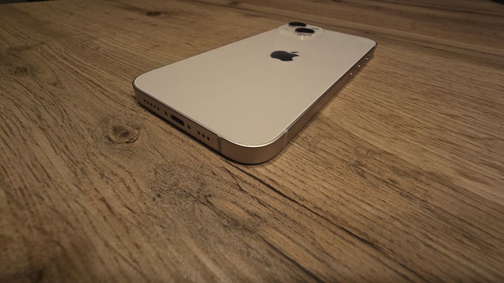 iPhone 13 4/128gb