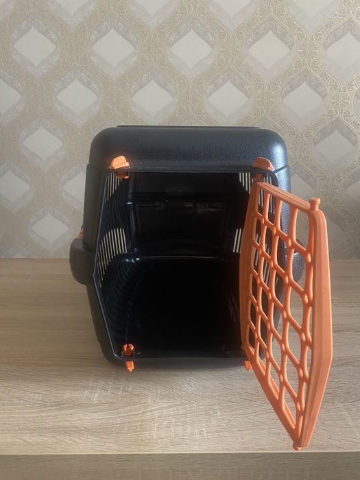 Продам переносна для котів