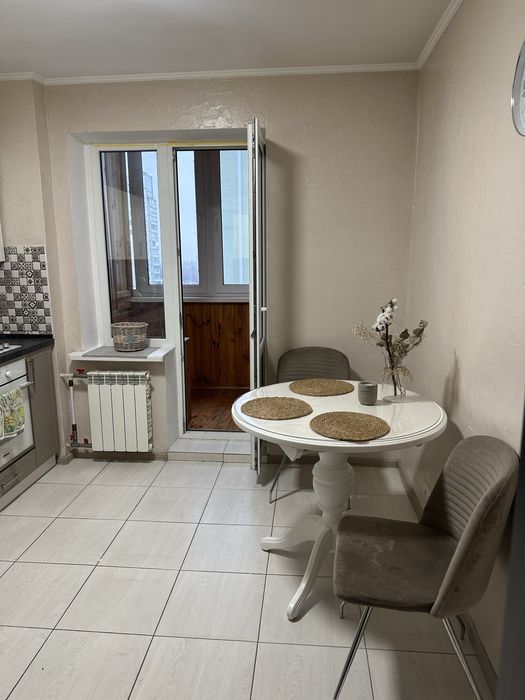 Квартира 3-х кімнатна в деснянському районі