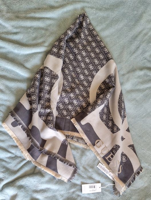 Guess chusta z logo 4G nowa