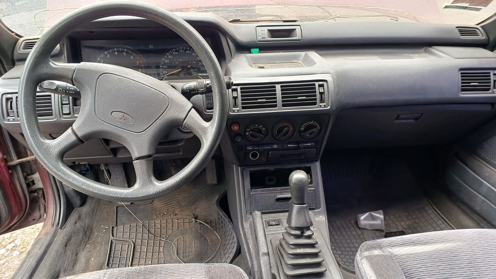 Митсубиси галант 6 33 кольт торпеда потолок щиток сидушки ручка кнопка ...