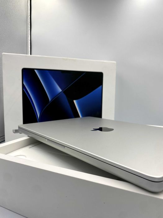 Ноутбук Apple MacBook Pro 14" M2 Pro 16/512GB Silver (MPHH3) 2023