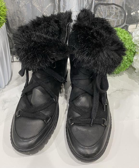 Czarne buty zimowe Wojas 39 na koturnie jak nowe skórzane skóra naturalna