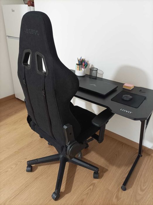 Cadeira Gaming COMO NOVA – Super Confortável