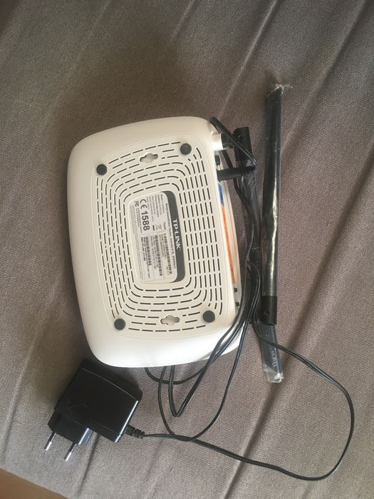 Роутер TP-LINK  TP-WR841N