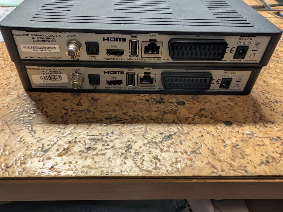 Dwa dekodery cyfrowy polsat hd 5500s