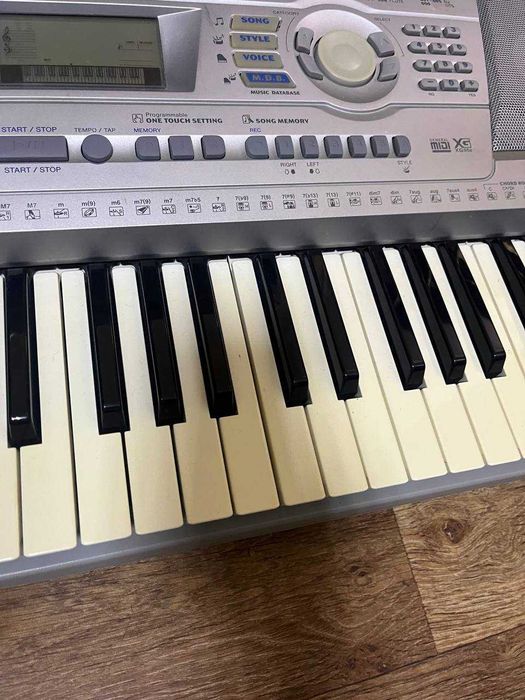 Синтезатор Yamaha PSR-290