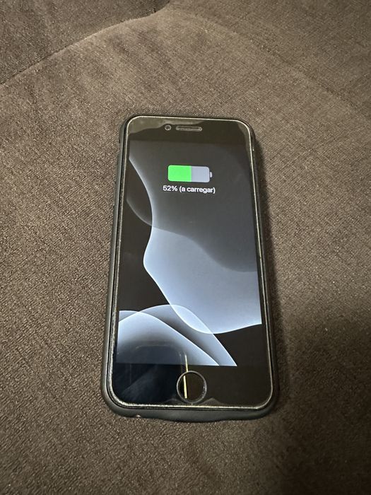 iPhone 8 64gb bom estado