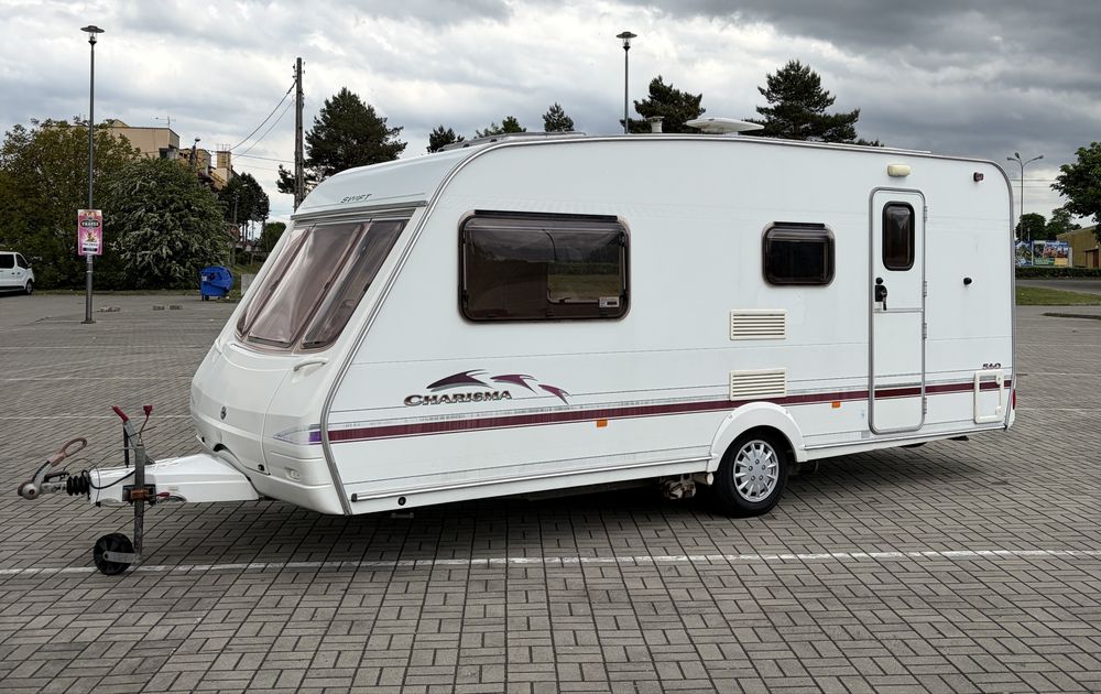 FV 23% VAT • Swift Charisma 560 • 2004 • Mover • Namiot