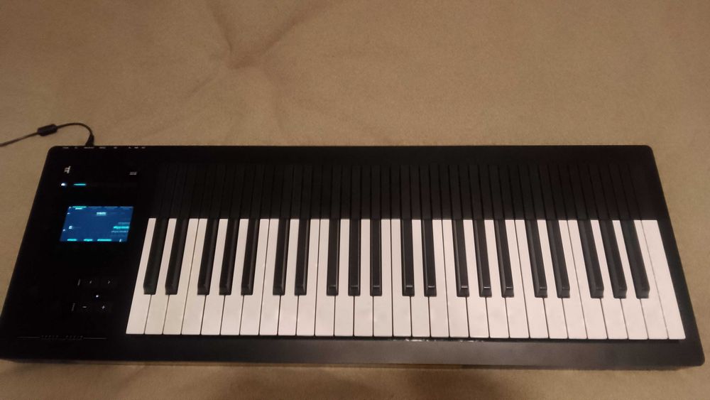 Syntezator Expressive E Osmose stan bdb + case, gwarancja do 04.2026