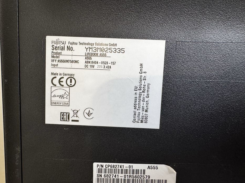 Fujitsu LIFEBOOK A555 — 15.6”, Intel Core i5