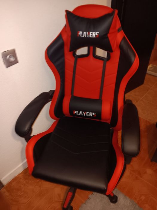 Cadeira gamer nova