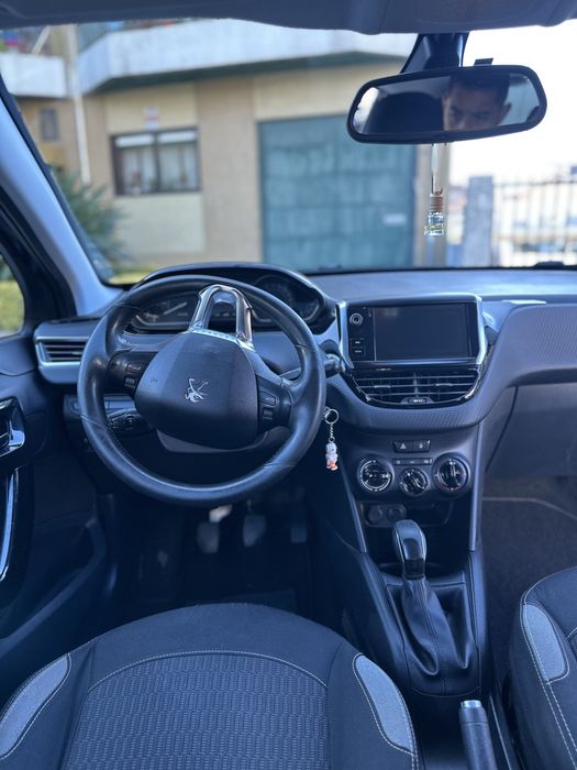 Peugeot 1.2 puratech 2016