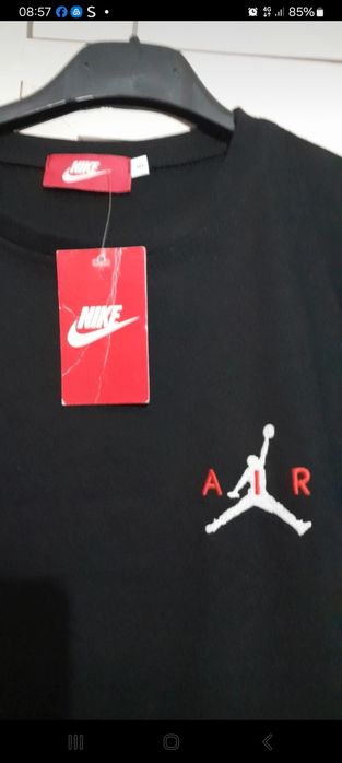 T.shirt preta nike air