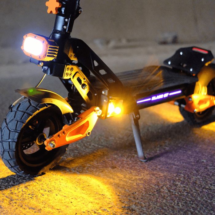 Электросамокат Giant Blade GT PRO 48V 18 - 16Ah, з сидінням, 2026 рік!